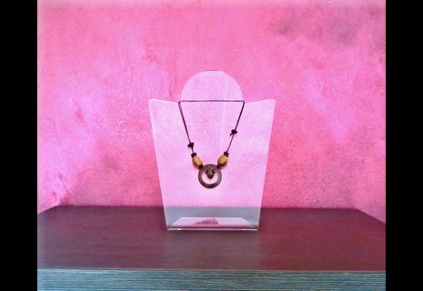 espositore per collane